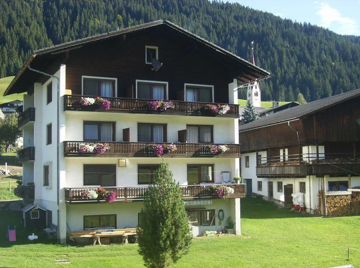Sankt Lorenzen im Lesachtal Pension Anderlehof מראה חיצוני תמונה
